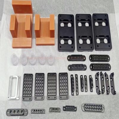Τμήματα επεξεργασίας CNC ακρίβειας Ra0.2 Ra3.2 Ακαμψία επιφάνειας Ανωδικοποιημένα εξατομικευμένα εξαρτήματα